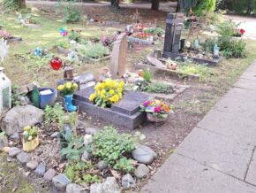 Kindergrab - Friedhof Bochum-Querenburg